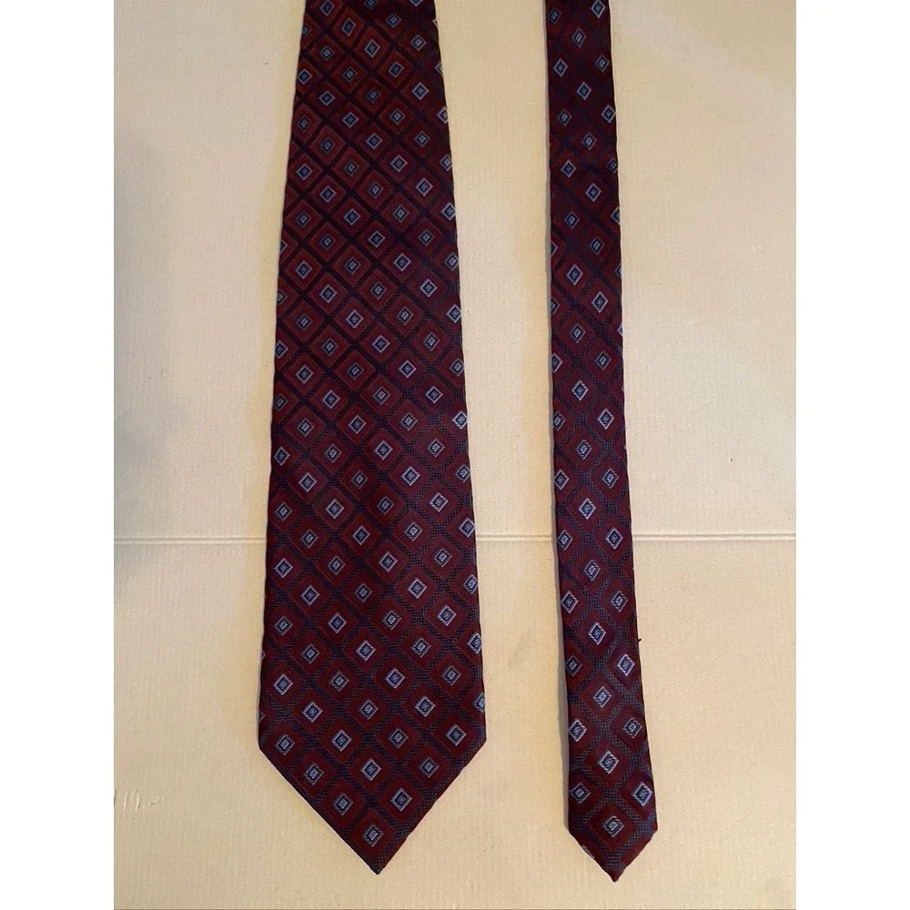 Joseph & Feiss International Silk Tie Burgundy Blue Geometric Diamond Pattern